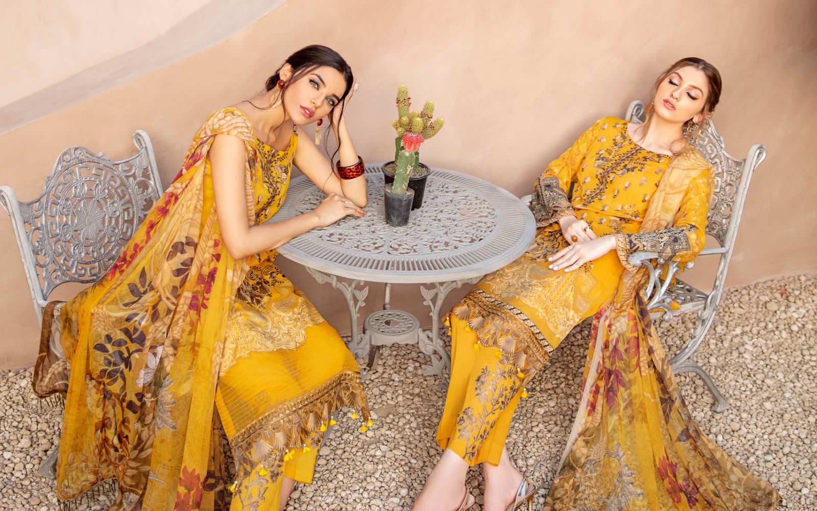 Pakistani clothes for Women in Canada